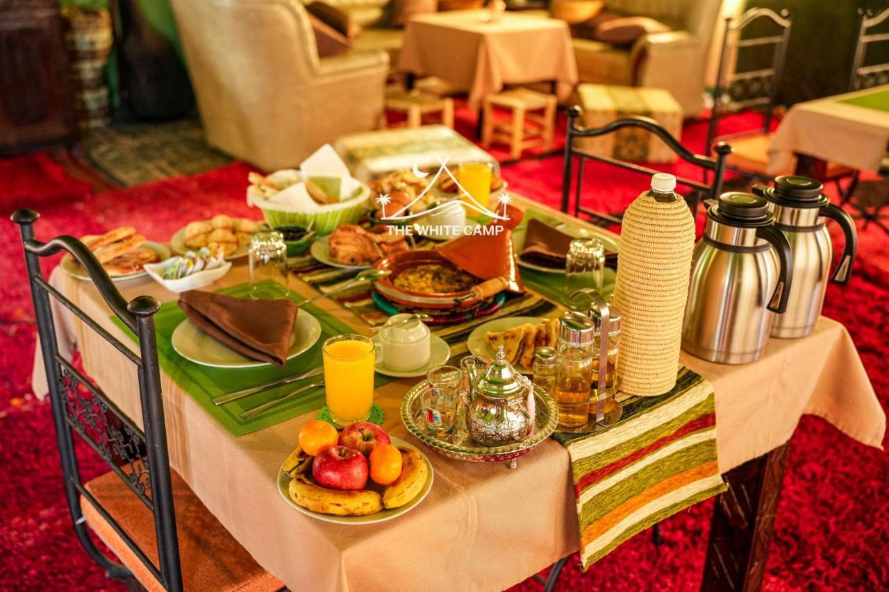 The White Camp - Your Merzouga Luxury Desert Camp & Erg Chebbi Dunes Camel Riding Экстерьер фото