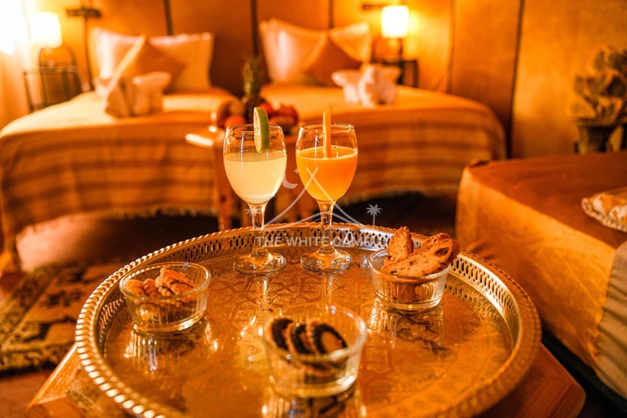 The White Camp - Your Merzouga Luxury Desert Camp & Erg Chebbi Dunes Camel Riding Экстерьер фото